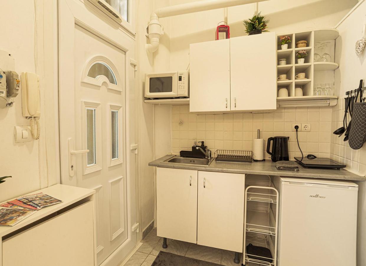 Magica - Cosy Apartment In The Heart Of Budapest Eksteriør billede
